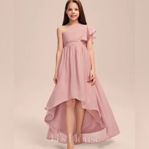 Formal Mauve dress for girls size 10.